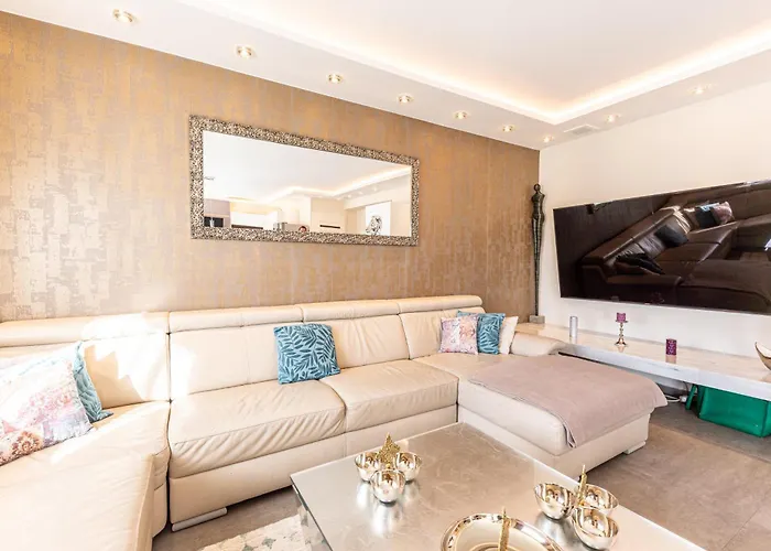 Apartamento Family & Luxury By Jr Viena